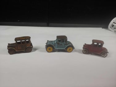 Arcade & Cast Iron Cars