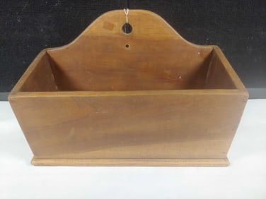 Early Oak Candle Box