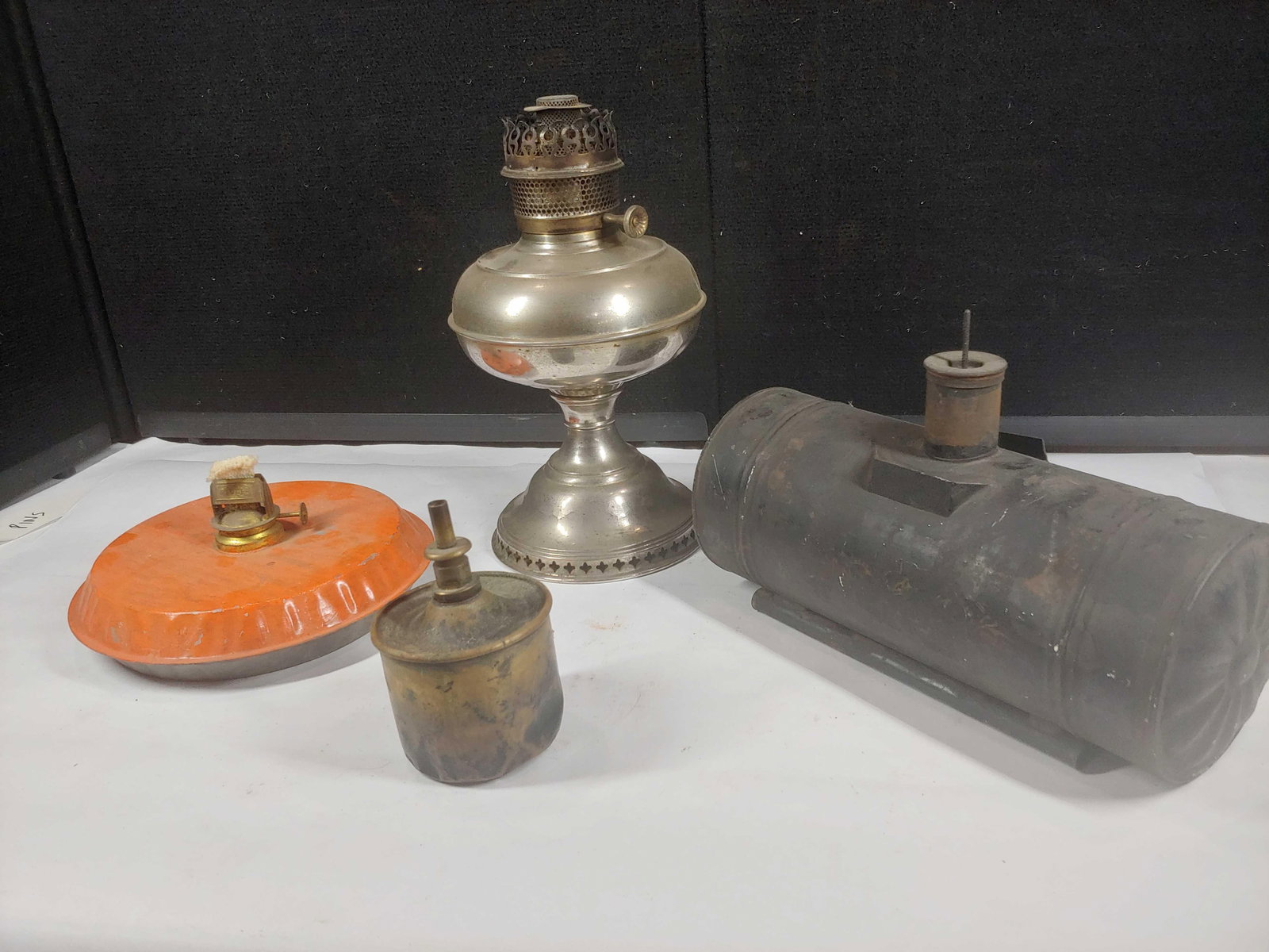 Unusual Oil Lamps & Parts: Including Badger pie pan lamp, Rayo and more