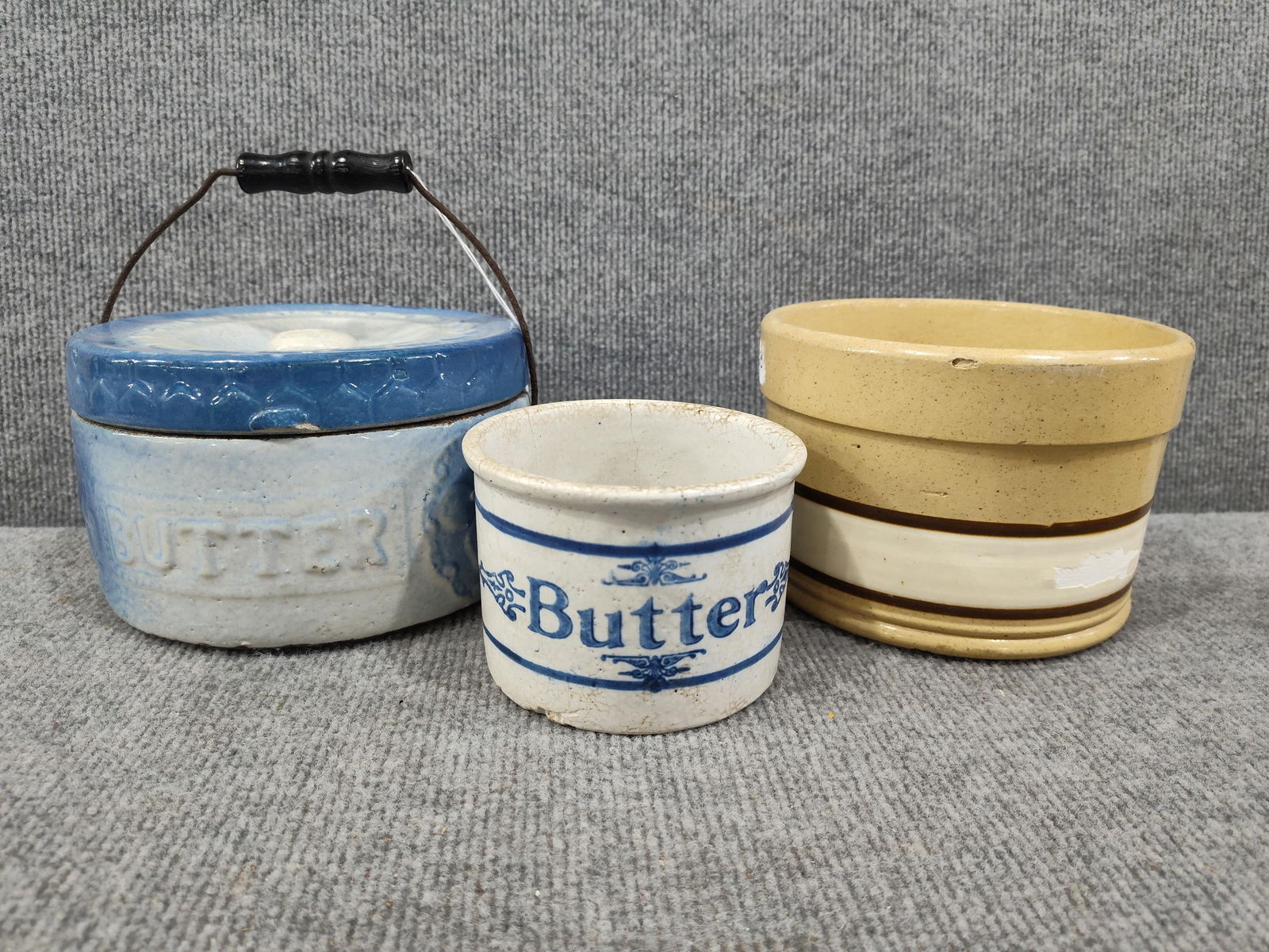 Stoneware & Small Crocks (1 of 4)