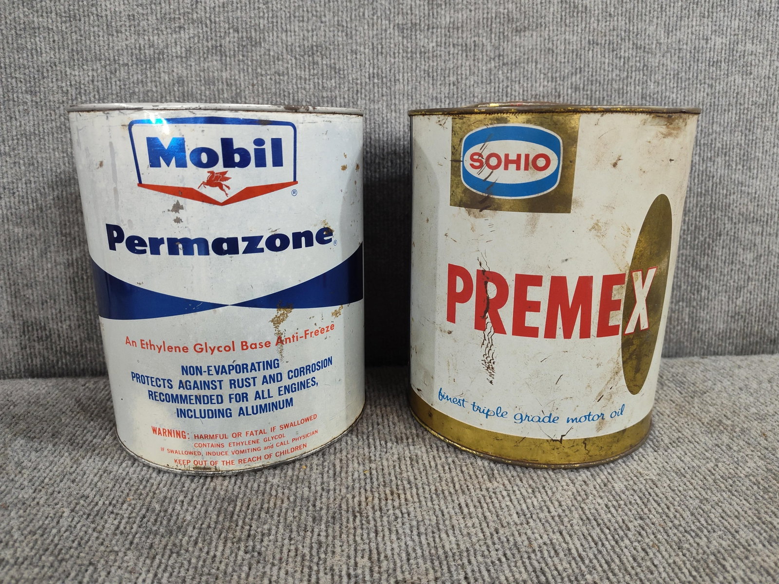 Sohio & Mobil 1 Gallon Cans: both are empty, Sohio has a cut lid