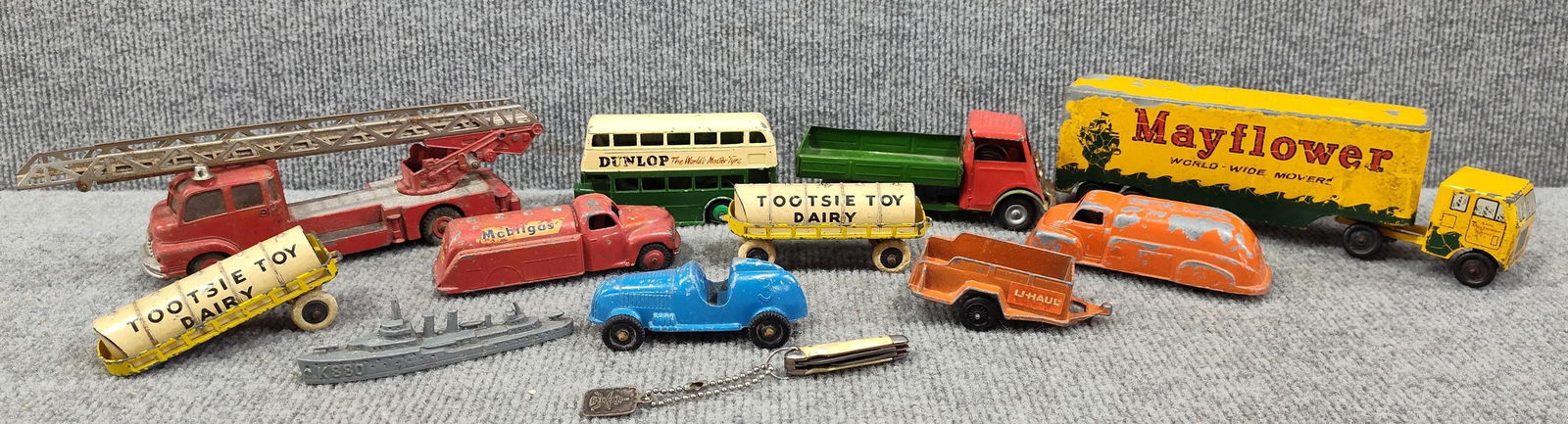 Dinky Toy Military And Service Vehicle Collection Dinky Toy Military And Service Vehicle Collection