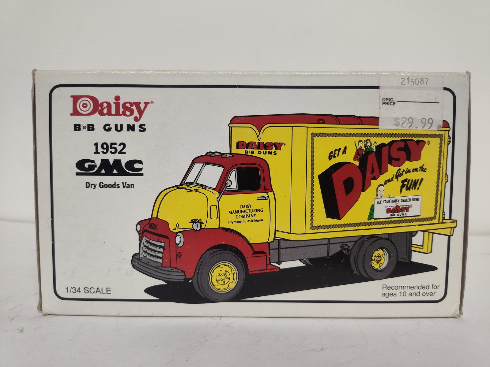 FIRST GEAR DAISY 1952 GMC DRY GOODS VAN SCALE MODEL COLLECTOR SERIES TOY COLLECTOR CLUB OF AMERICA (1 of 3)