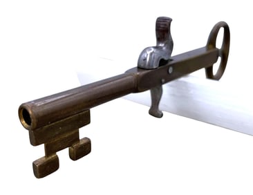 Paul Revere Auerhamer's Rare Fernwood Gun Supply Old 18 Caliber Brass & Steel Skeleton KEY Weapon