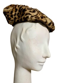 1940s Big Cat Fur Asymmetrical Triangular Toque Hat with 2 Mid Century Hatboxes