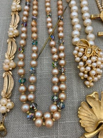 19 pc 1930s to 80s Faux Pearl Costume Jewelry Collection