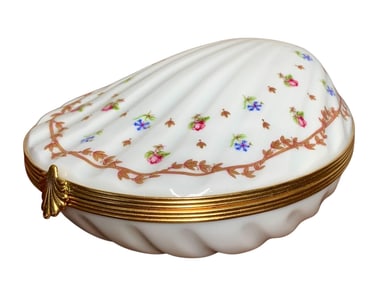 Incredible French Haviland Large Lidded Porcelain Clam Shell Trinket Box with the Box