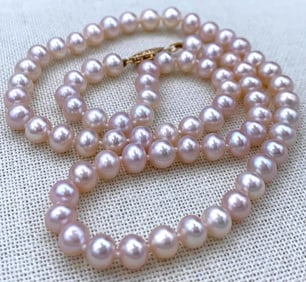 14k Yellow Gold Blush Pink 6mm Freshwater Pearl Necklace