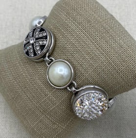 Glamorous 33 pc GINGERSNAPS Interchangeable Jewelry Collection