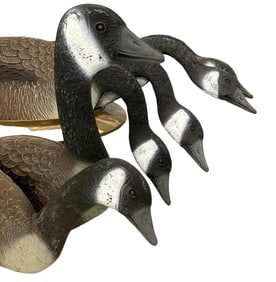 11 Italian Brevettato Ltd. Sport Geese Field Hunting Decoys with Stakes