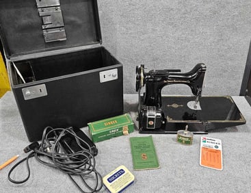 Singer featherweight sewing machine