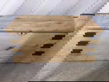 American Pine chest