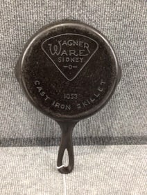 Wagner Sidney #3 "Pie Logo" 1053 skillet