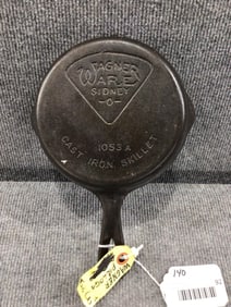 Wagner Sidney #3 "Pie Logo" 1053-A skillet