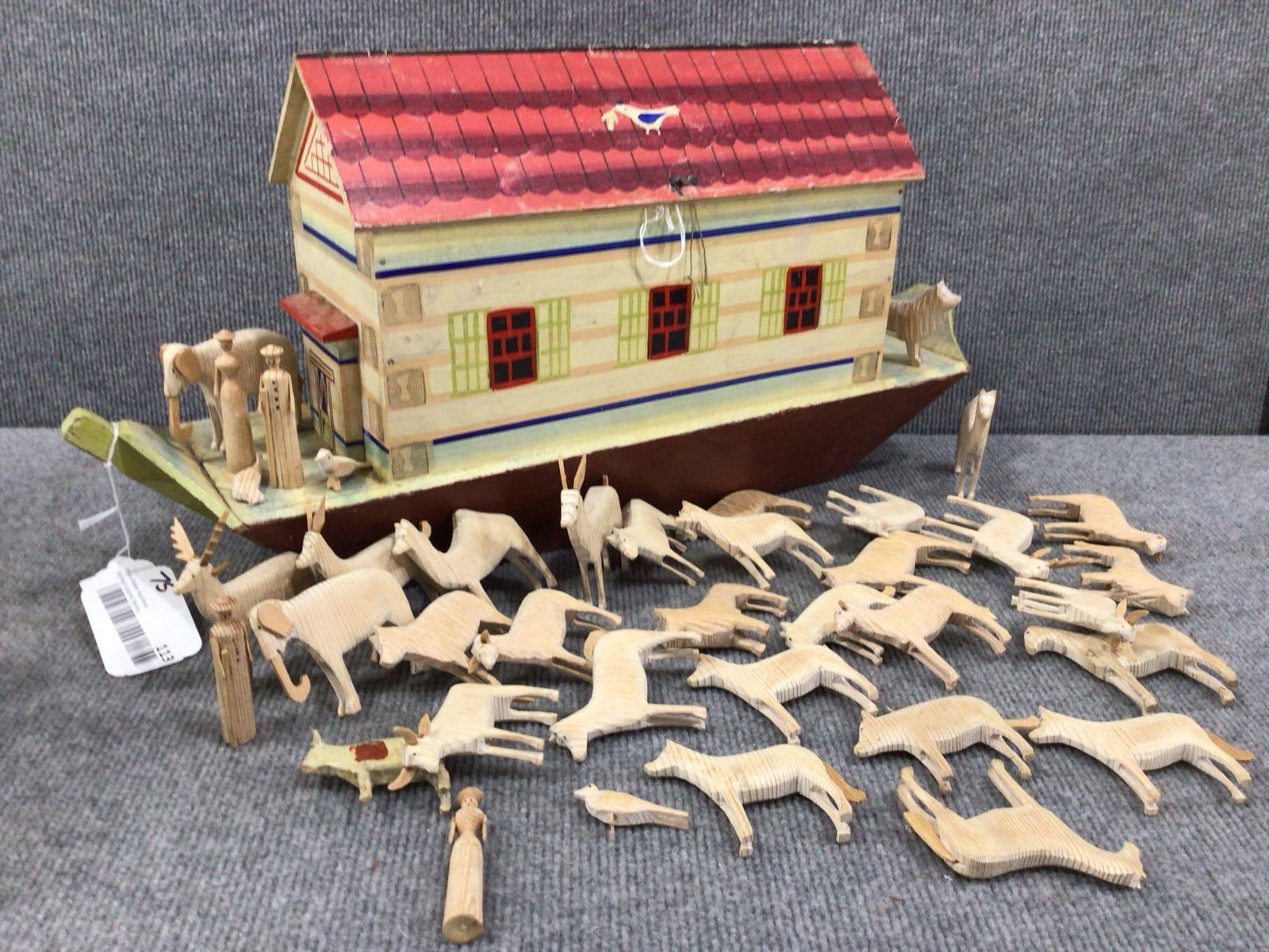 Early painted Noah's Ark with Animals (1 of 11)