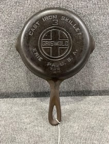 Griswold #3 cast iron skillet