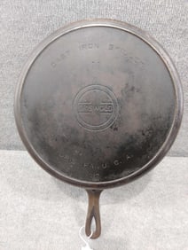 Griswold #11 cast iron skillet
