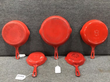 2- Griswold #3's, 2-#6's & #8 Enameled skillets