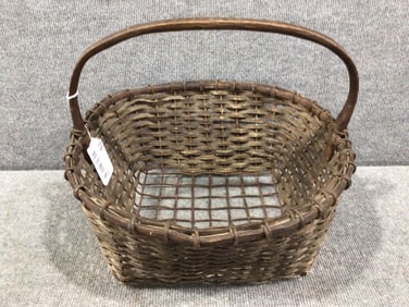 Early Dr. Webb basket