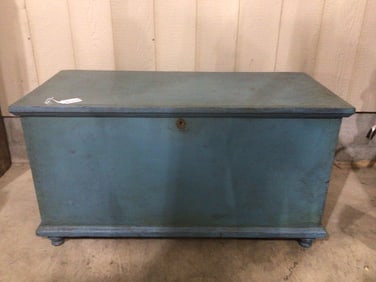 Great Robin Egg Blue dovetailed footed chest
