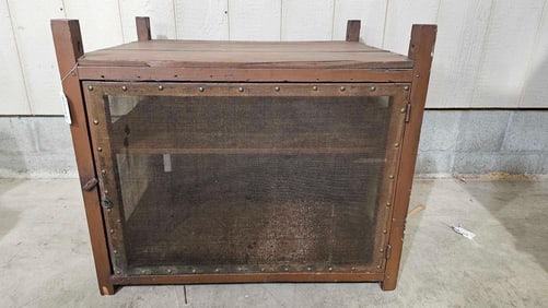 Primitive screened hanging pie safe