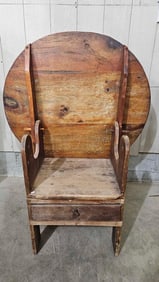 Early 19th c Hutch table with drawer
