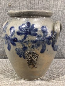 Early 1800s Cobalt "Garland" decorated jar
