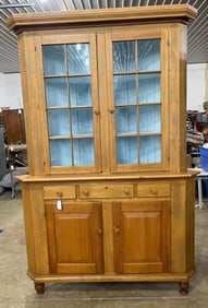 Incredible American 19th century 2pc Corner Cupboard