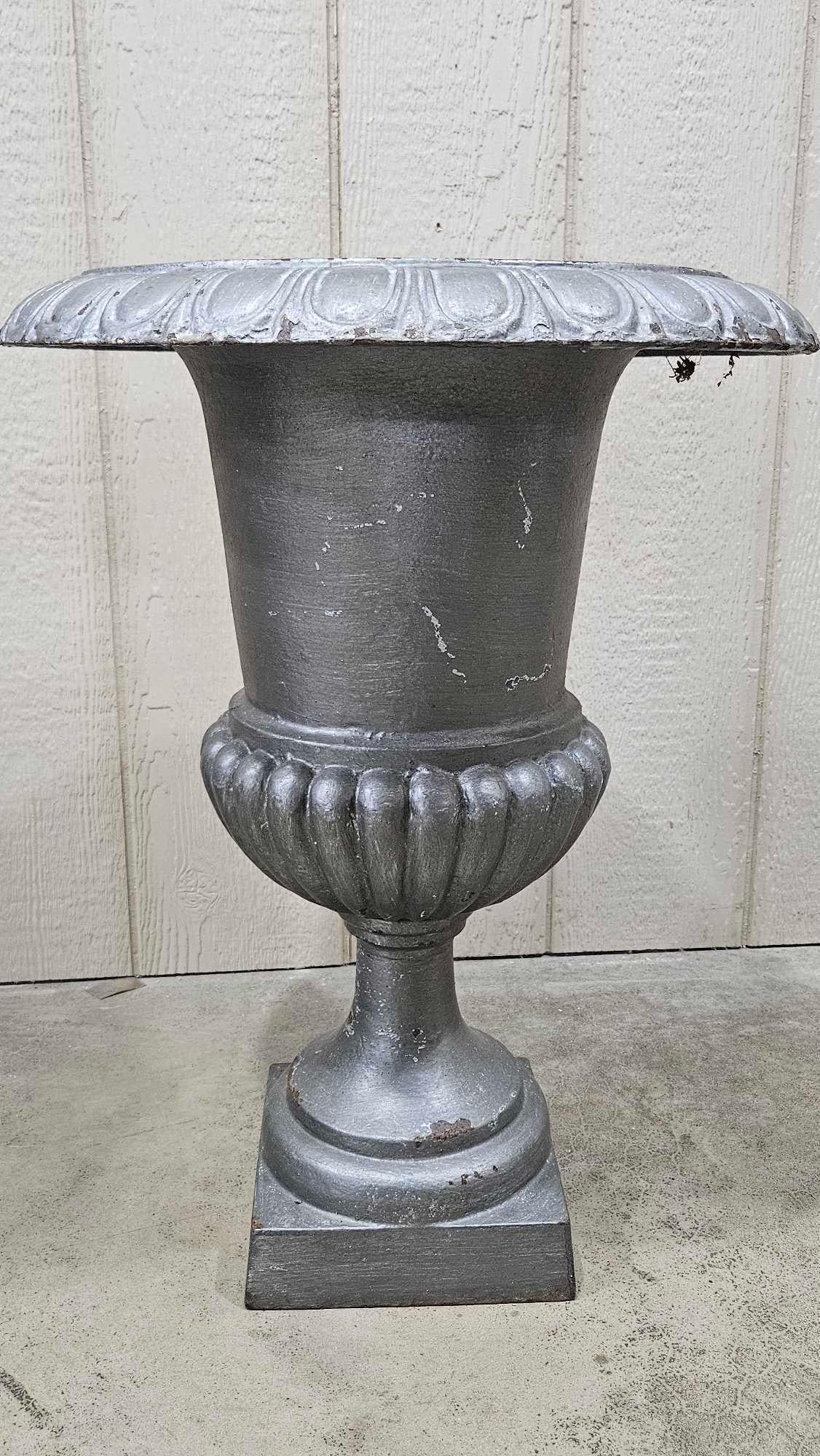 Large French 24" cast iron urn (1 of 6)