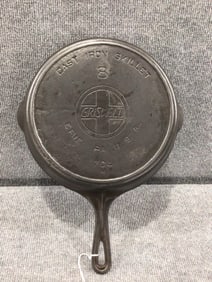 Griswold #8 cast iron skillet