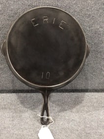 Great clean Erie #10 cast iron skillet