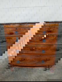 Victorian Mahogany bow front chest of drawers