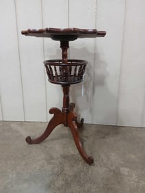 1800s French Victorian Mahogany Occasional Table