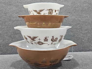 Pyrex Early American Cinderella 4pc mixing bowl set