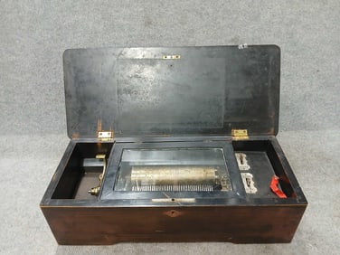 1800s Swiss Tabletop Music Box