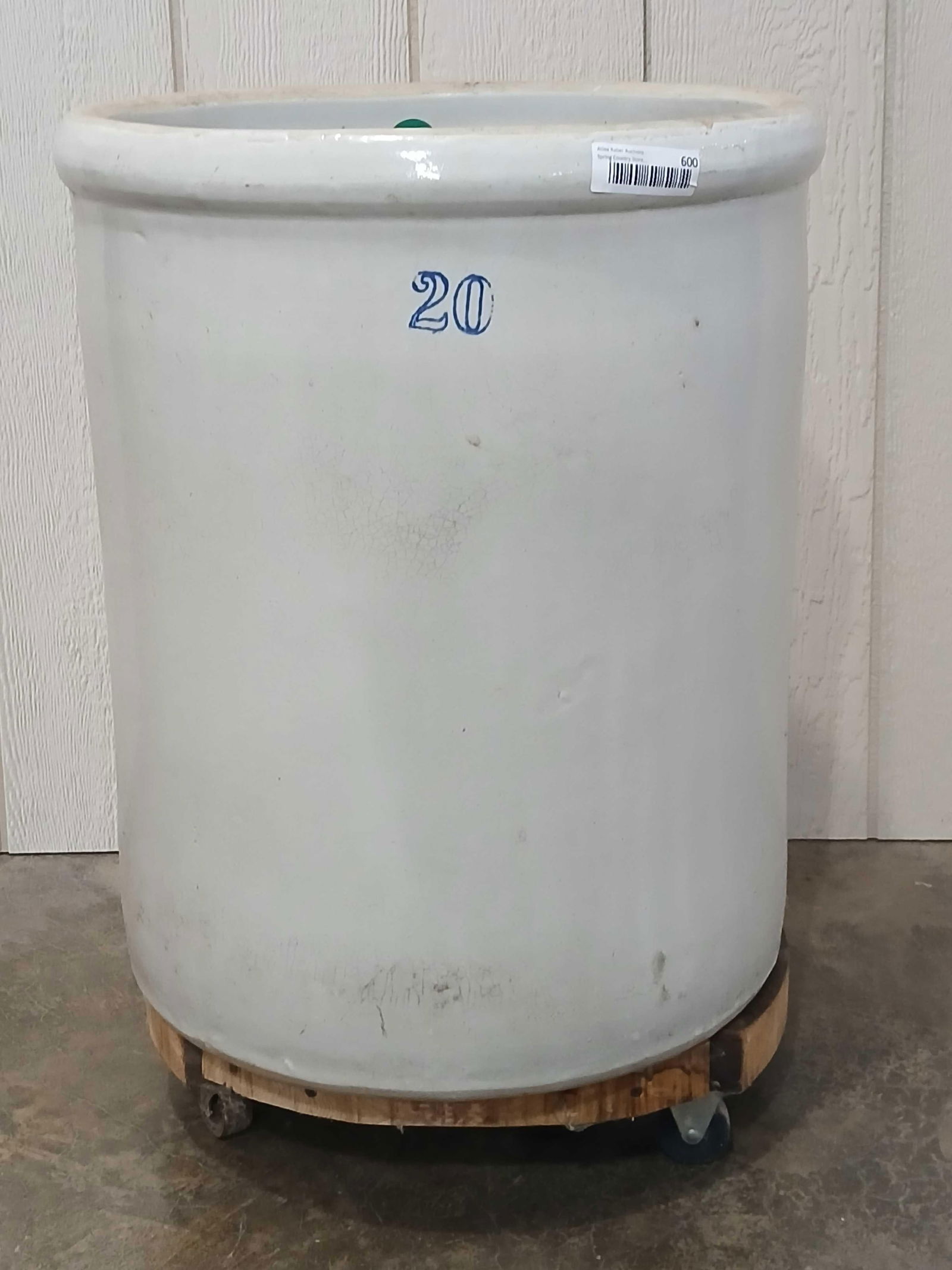 20 Gallon Crock (1 of 5)