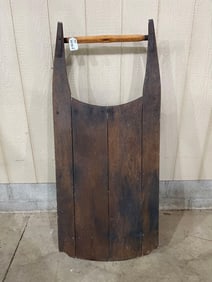 Early primitive oak sled
