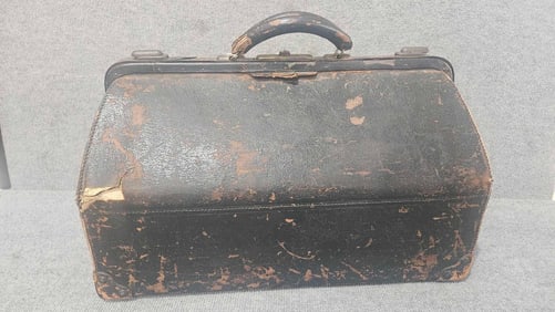 Antique leather traveling/doctors bag by Belber Traveling Goods