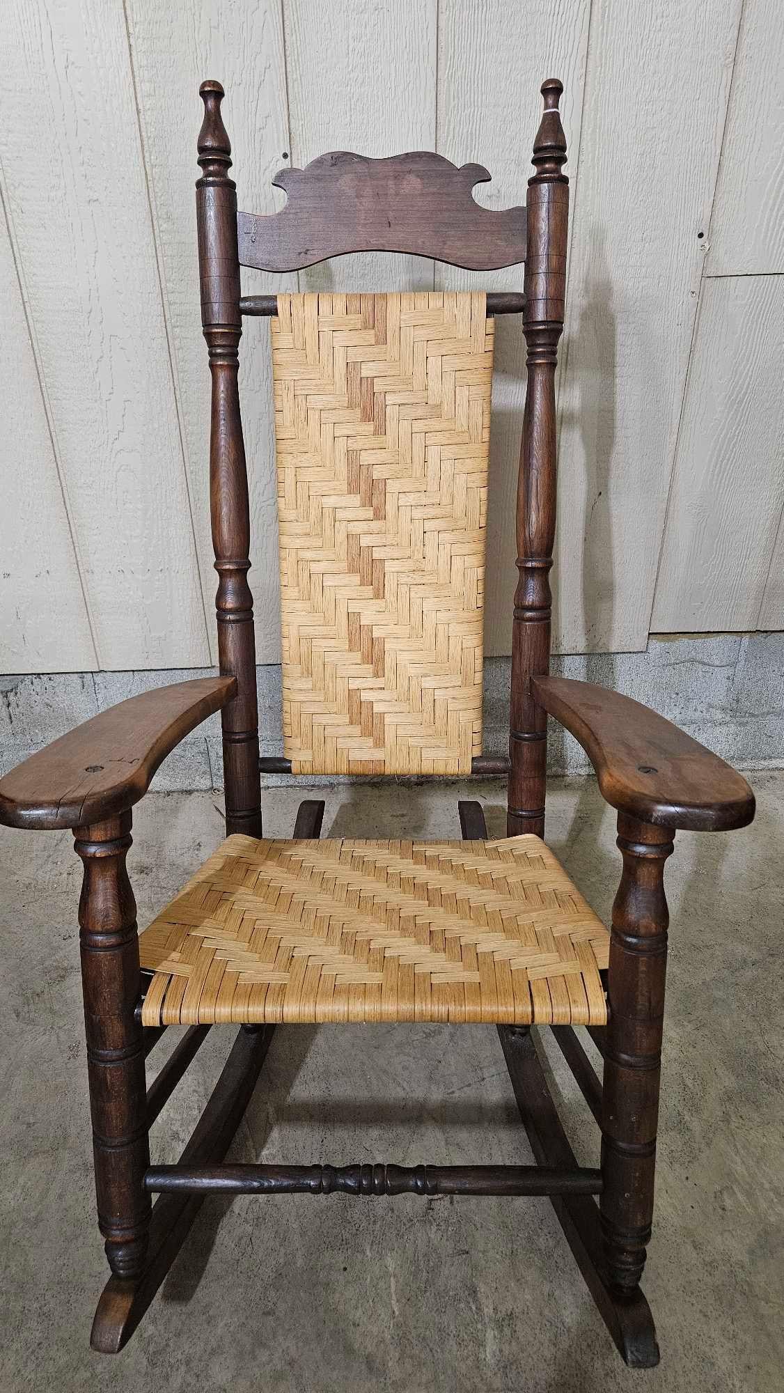 AUGUSTUS WRIGHT FREDONIA, CHANT CO. NY CANE ROCKER (1 of 11)