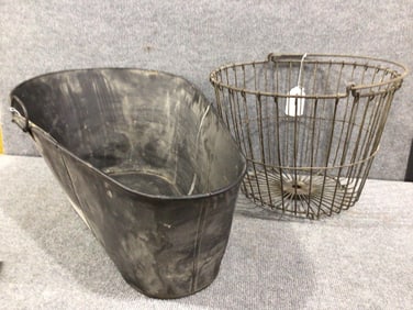 Early baby bathtub & egg basket