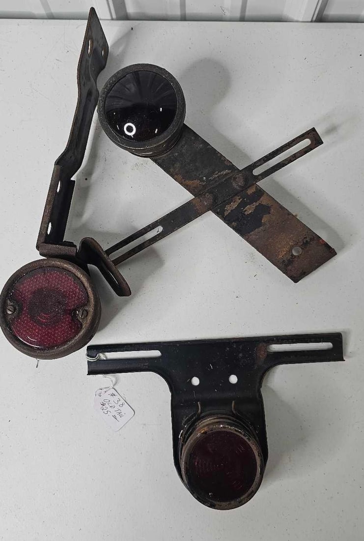 Older Motorcycle Tail lights (1 of 7)