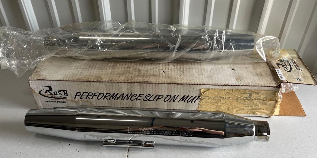 NOS Rush Muffler (1 of 3)