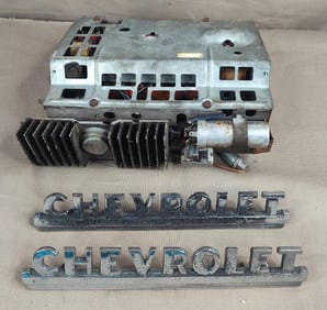 Chevrolet Emblems & Radio