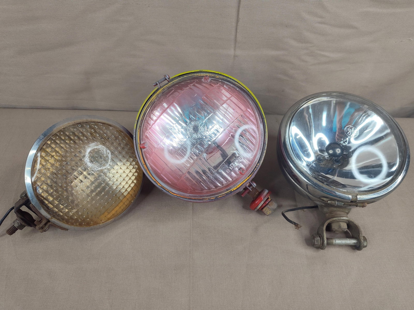 3 Old School Auto Lights (1 of 13)