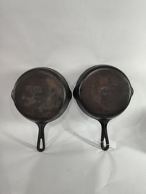 Griswold Pair of #6 Skillets