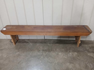 NIce 6Ft Folding Bench