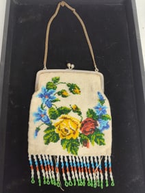ANTIQUE 1920'S HAND BEADED PURSE
