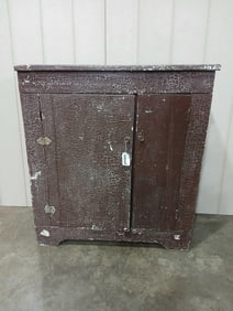 1 and 1/2 Door Jelly Cabinet