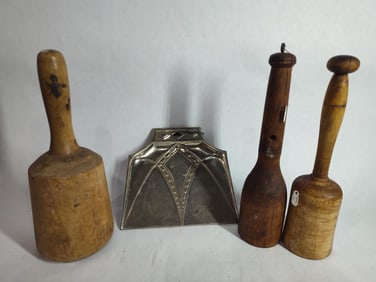 Wooden Primitive Madhers & Crumb Tray