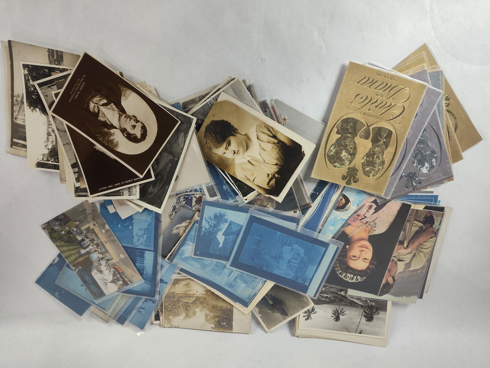 Royal Wedding Post Cards & Early Pictures: Princess Diana and King William post cards. Many black and white photographs.